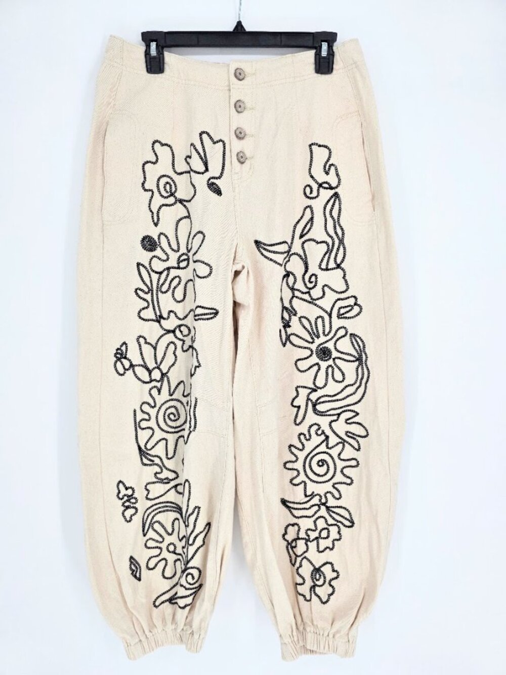 POL Clothing "Sweet On You" Floral Embroidered Twill Jogger Pants - Large